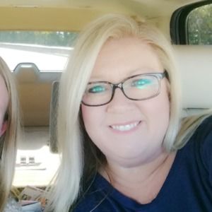 Meet your Posher, Nikki